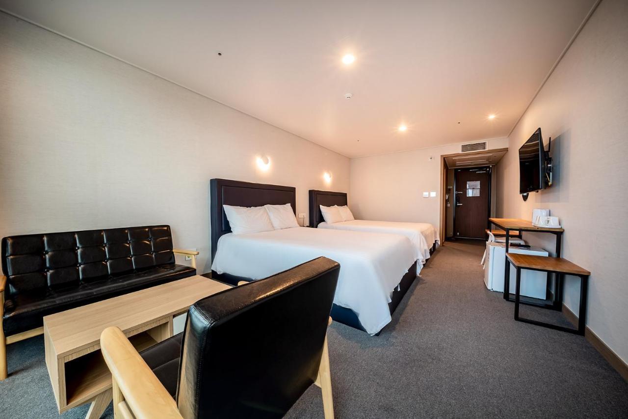 Sunrise Hotel Supjikoji Seogwipo Bagian luar foto