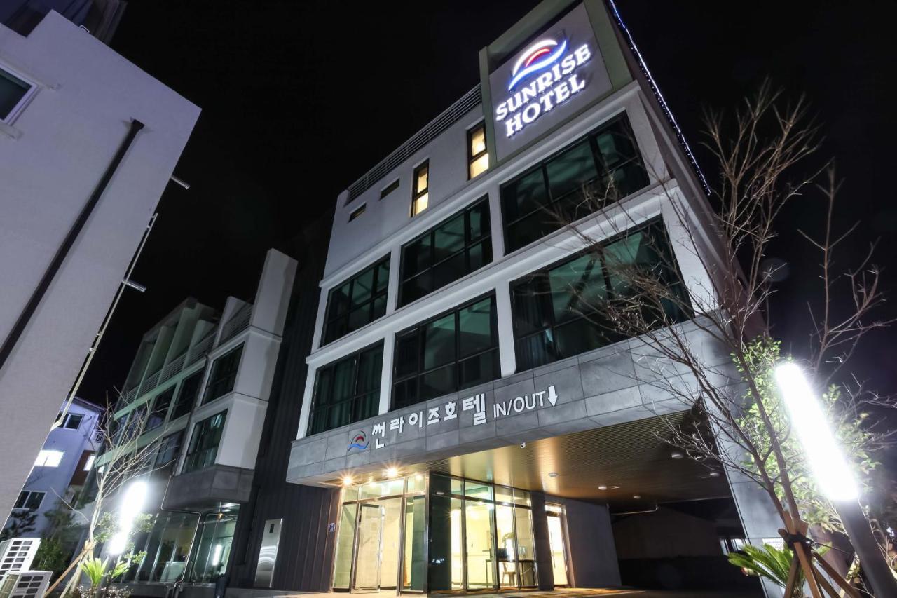 Sunrise Hotel Supjikoji Seogwipo Bagian luar foto